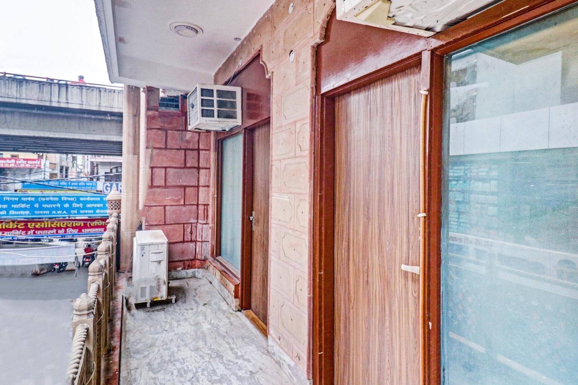 Hotel O Bharat'S Heritage Neu-Delhi Exterior foto